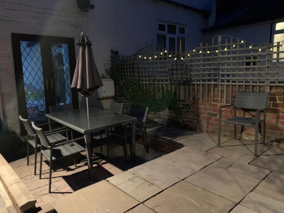 Award Winning Pet Friendly Paddock Cottage ウィットビー エクステリア 写真
